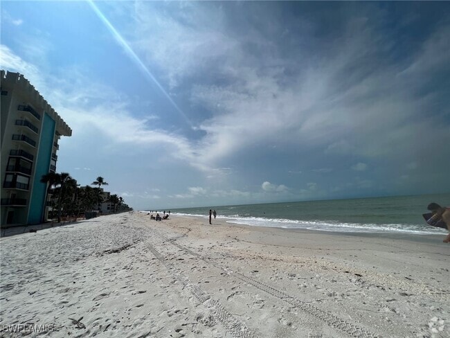 Building Photo - 3420 Gulf Shore Blvd N Unit 51 Rental