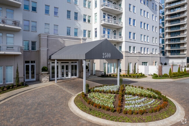 Photo - 2500 Peachtree Rd NW