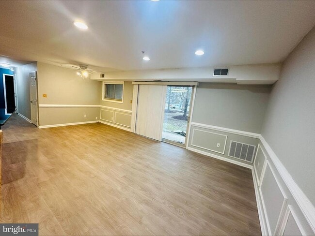 Photo - 1101 Primrose Ct Unidad 102