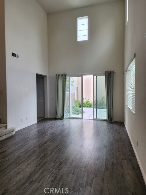 Photo - 8687 Festival St