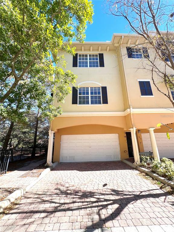 Building Photo - 809 Harbor Oak Ln