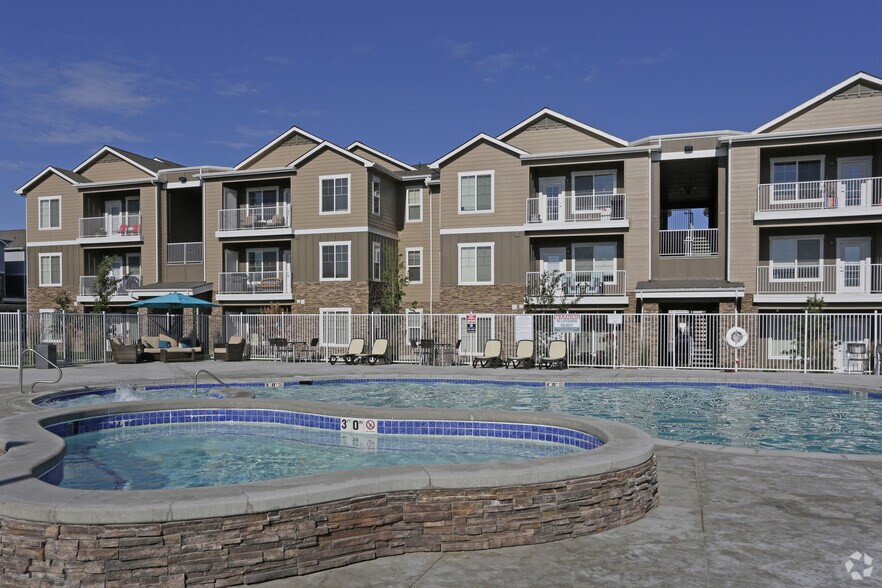 High Point on Overland Apartments For Rent in Meridian, ID