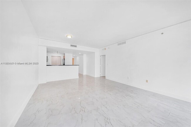 Photo - 244 Biscayne Blvd Unit 3704