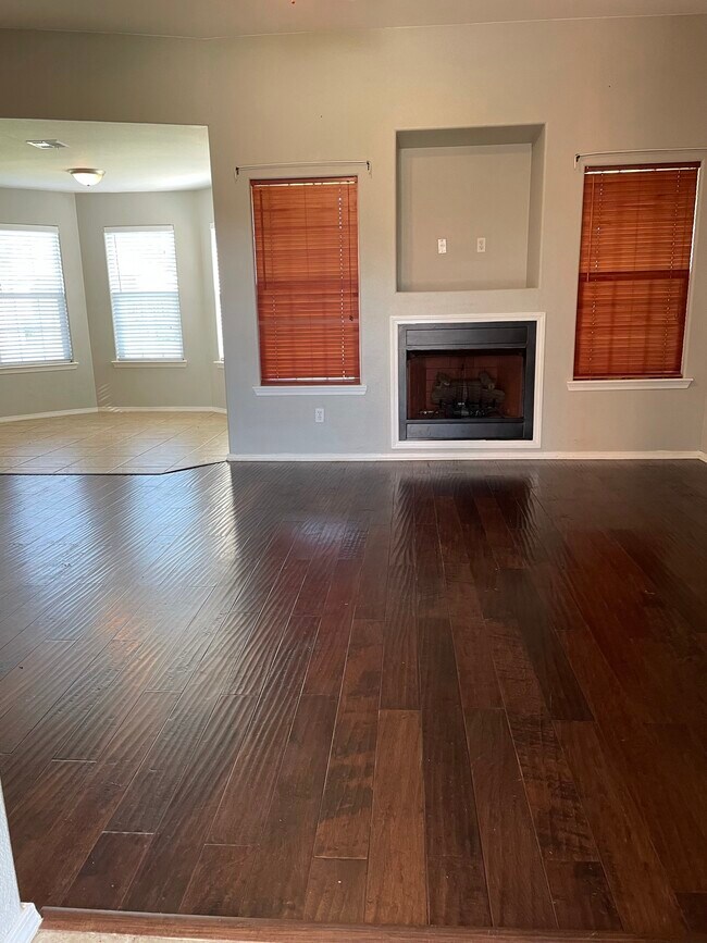 Photo - 1400 Hickory St