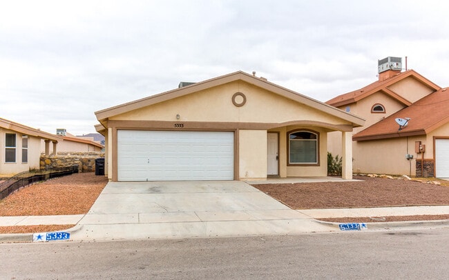 Building Photo - Stylish Northeast Home w/ Refrigerated Air, just minutes Ft. Bliss!
