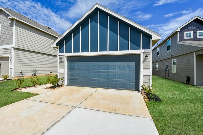 Photo - 14042 Chinook Dr