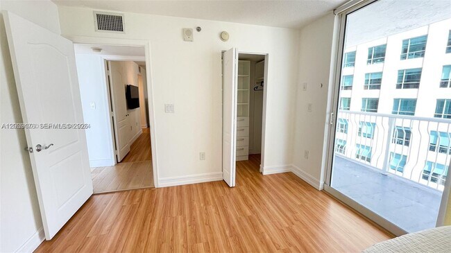 Photo - 1200 Brickell Bay Dr Unit 1702