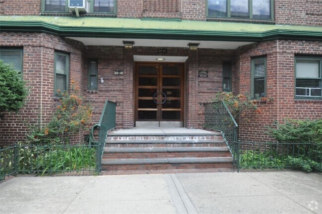 Building Photo - 34-41-41 78th St Unit 3D Rental