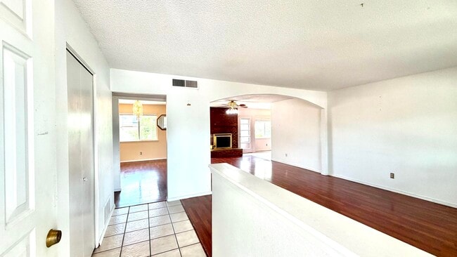 Photo - 12205 Brentwood Hills Blvd NE