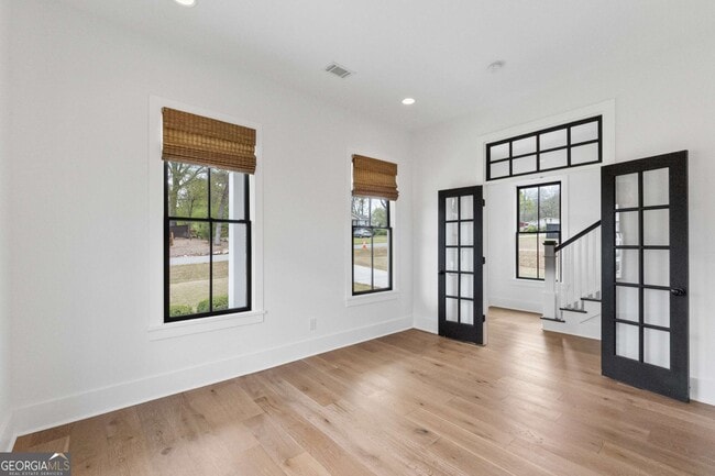 Photo - 98 Middle St