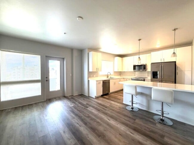 Photo - 91-3641 IWIKUAMOO ST. #1402 Unit 1402