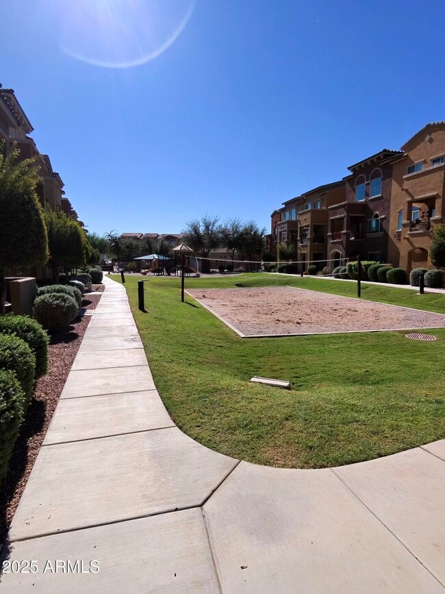 Photo - 240 W Juniper Ave