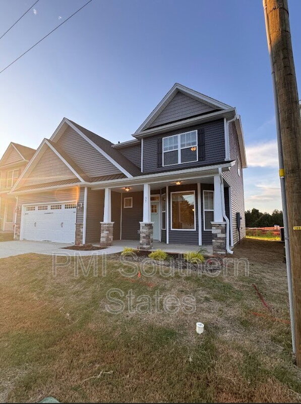 Photo - 37 Snowmill Rd