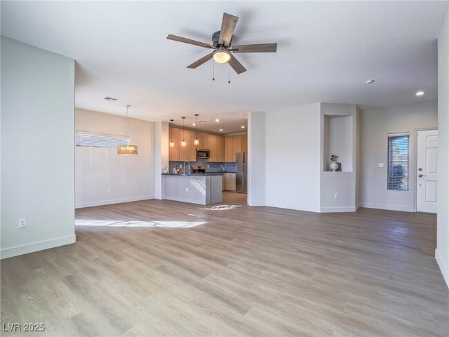 Photo - 1510 Fieldbrook St