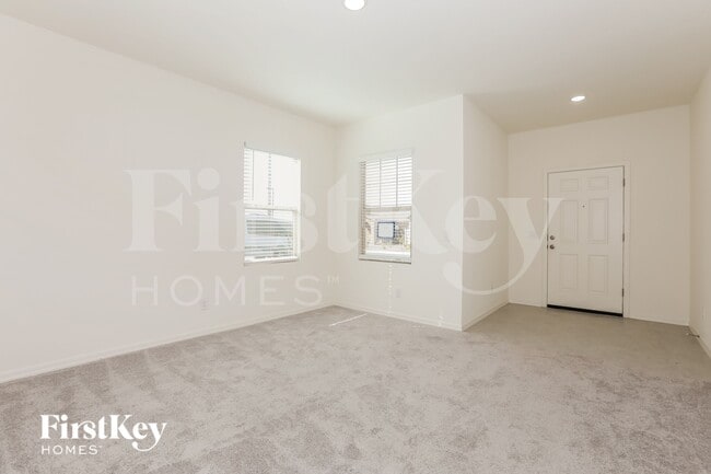 Photo - 3061 E Millennium Wy