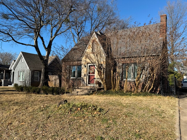 Photo - 2023 E 14th Pl