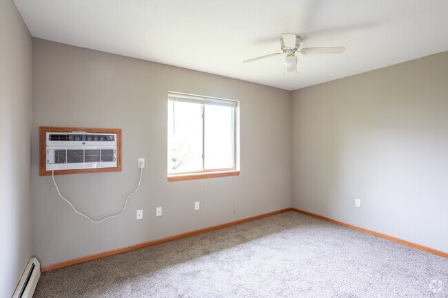 2BR, 2BA - 1040SF, First Bedroom