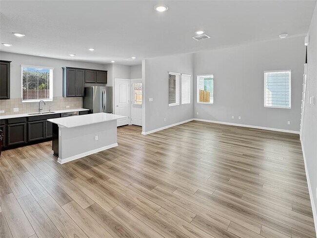 Photo - 2437 Roosevelt Rd