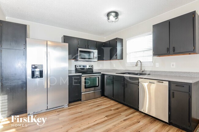 Photo - 5355 Milhouse Rd