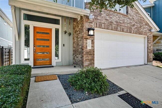 Photo - 2205 Capulet St