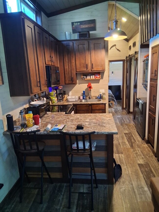 Photo - 31 Rest Awhile Ln