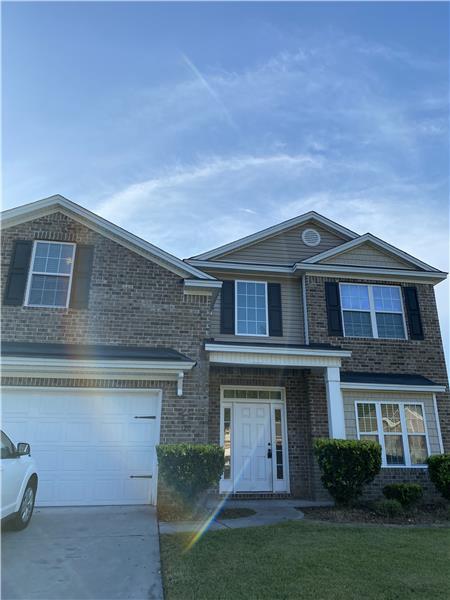 Building Photo - 120 Iron Horse Spur