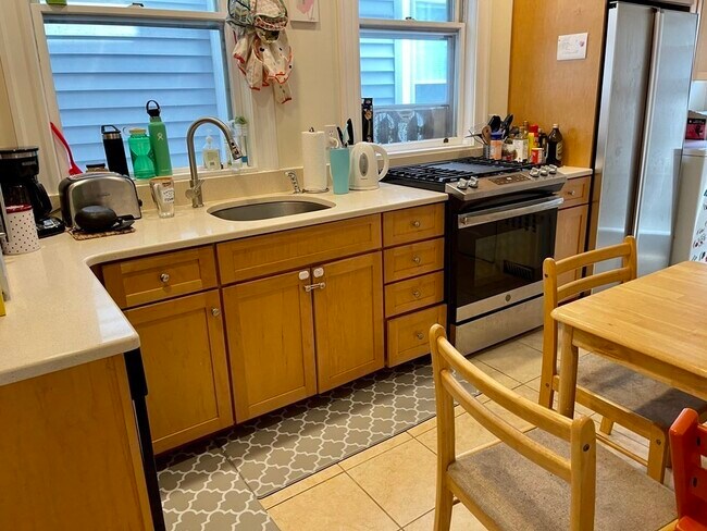 Photo - 49 Prince St Unit 1