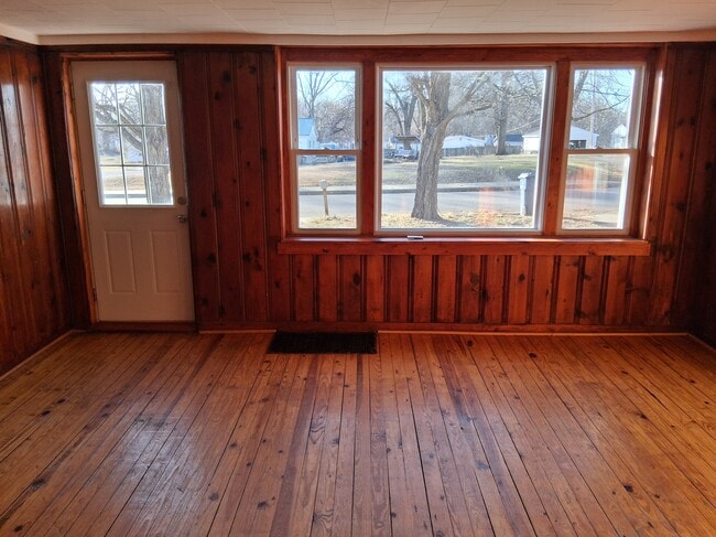 Photo - 2311 Hendricks St