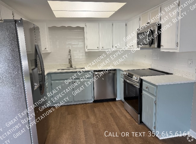 Building Photo - 129 SE 13th Ave Rental