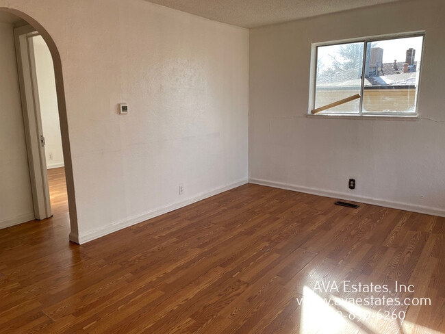 Photo - 2710 3rd Ave