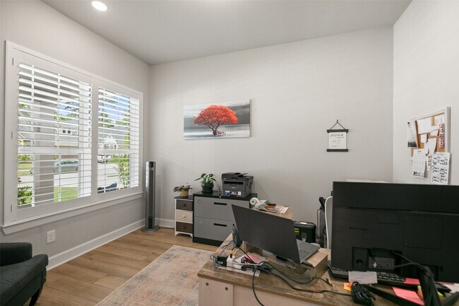 Photo - 29622 Cedar Elm Wy