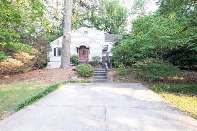 Building Photo - 776 Valley Brook Rd Rental