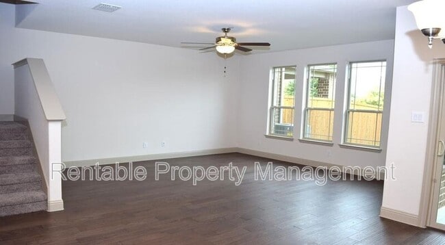 Photo - 1247 Wiltshire Dr