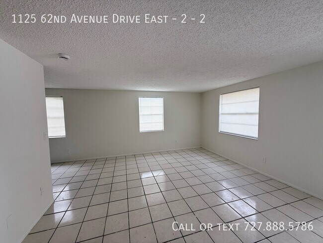 Photo - 1125 62nd Ave Dr E Unidad 2