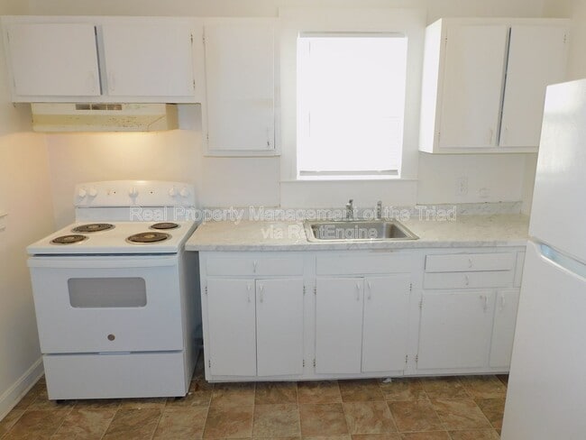 Photo - 1400 Martin Luther King Jr Dr