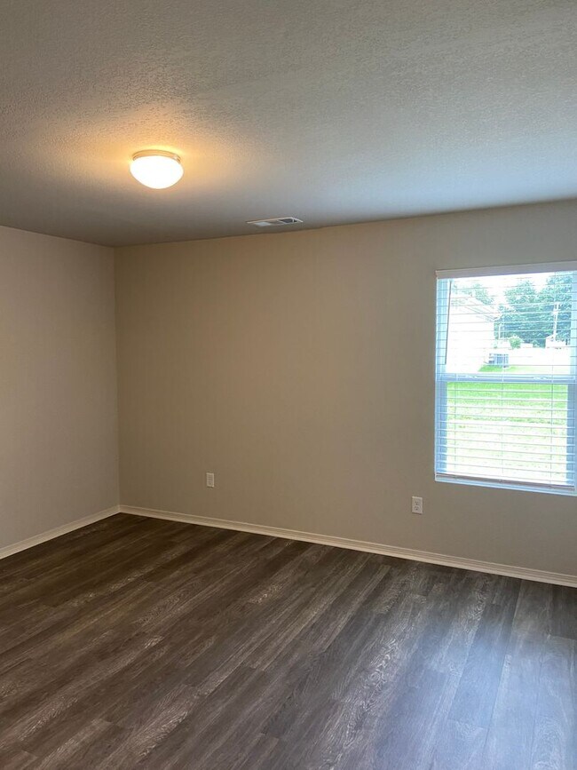 *PRELEASING* NEW Three Bedroom Two Bat... Rental House Rental in