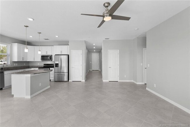 Photo - 10550 SW Captiva Dr