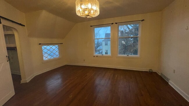 Photo - 409 N 5th St