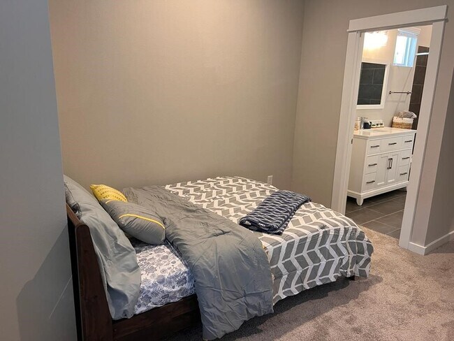 Photo - 414 Stonework Sage Ln