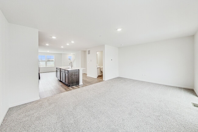 Photo - 341 Basin Ct