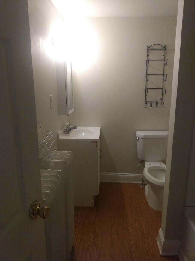 Baño - 200 Delsea N Dr Unidad B