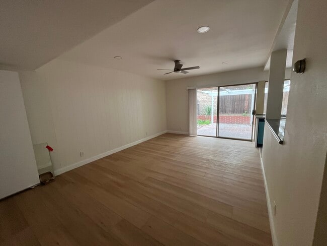 Photo - 8207 Mammoth Cir