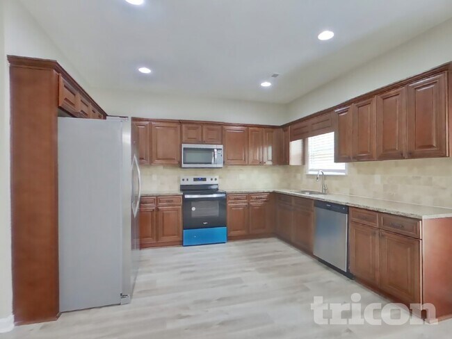 Photo - 148 Centerra Springs Dr