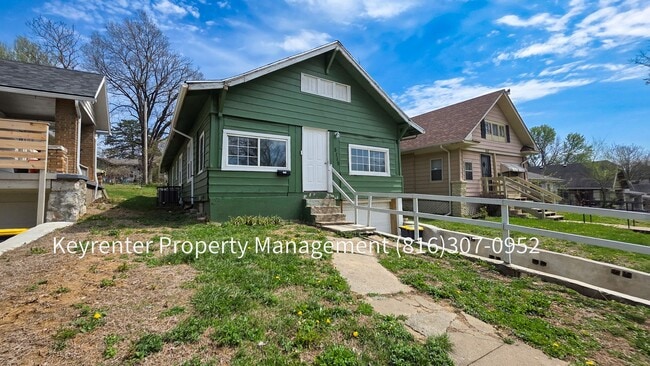 Photo - 4 Bedroom 1 bath