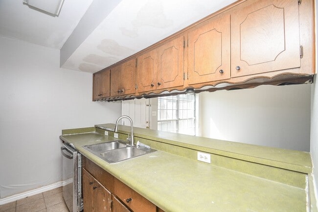 Building Photo - 4258 Belle Park Dr Unit 4258