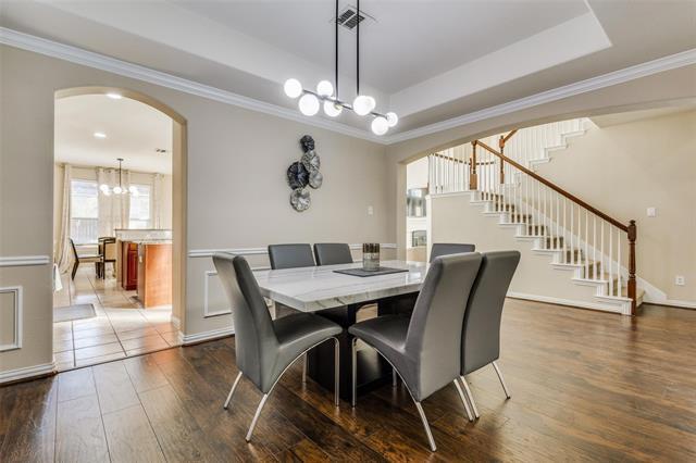 Photo - 8901 Brook Hollow Dr
