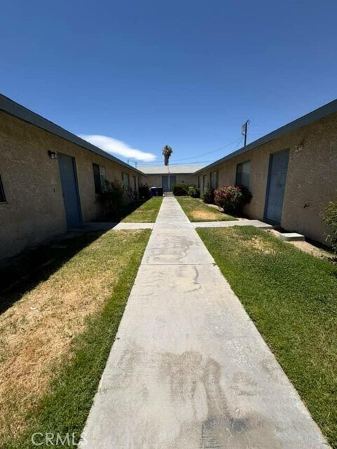 Building Photo - 16140 Tawney Ridge Ln Rental