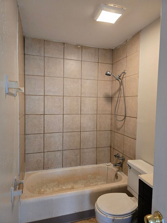 Photo - Clean 3BD/1BA