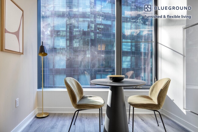 Photo - 949 1st St SE Unidad FL6-ID734