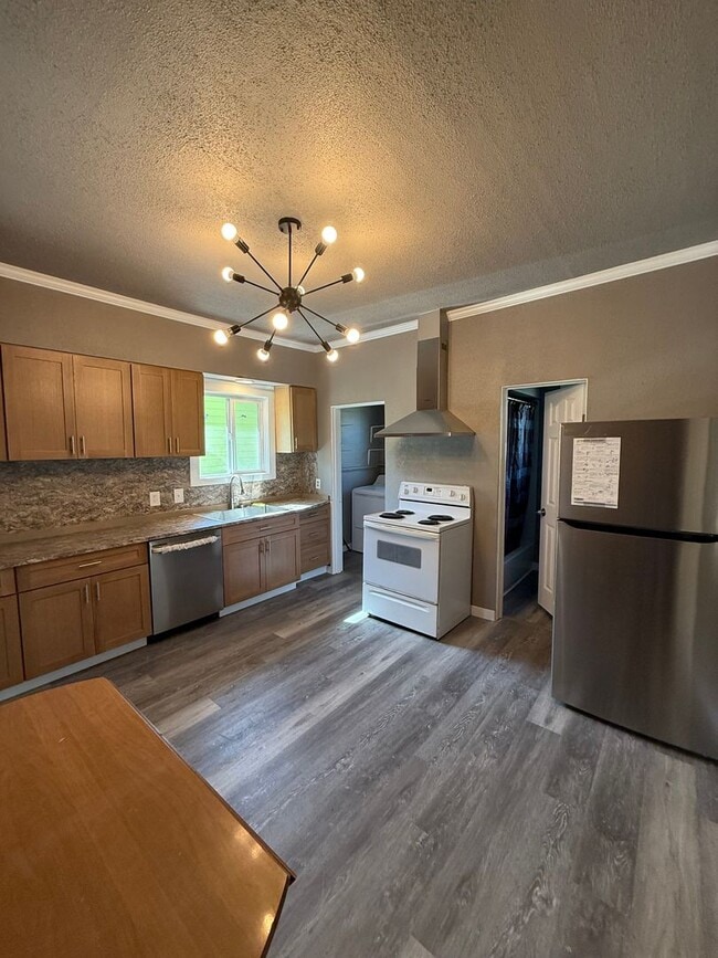 Building Photo - 3ba 1ba in Hoquiam Rental